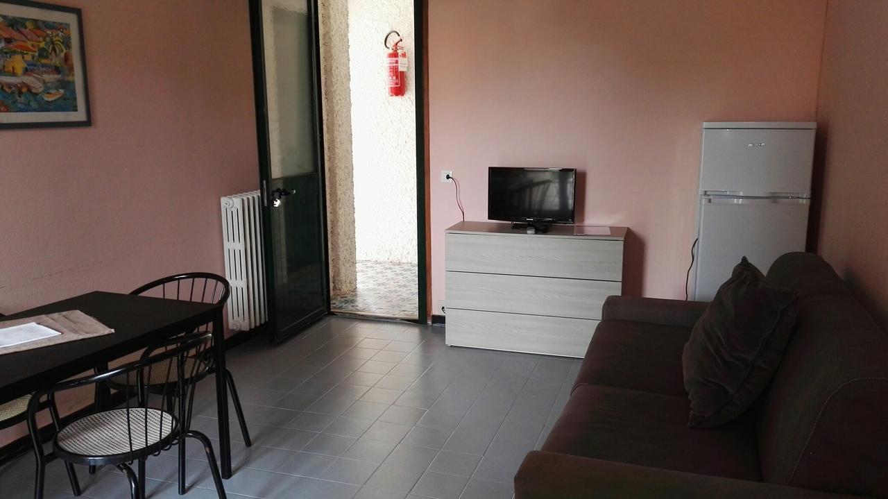 Hotel Riviera Pietra Ligure Bagian luar foto